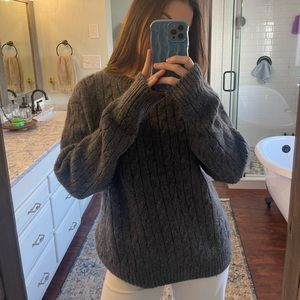 Gray 100% wool cableknit sweater from Brandy Melville one size